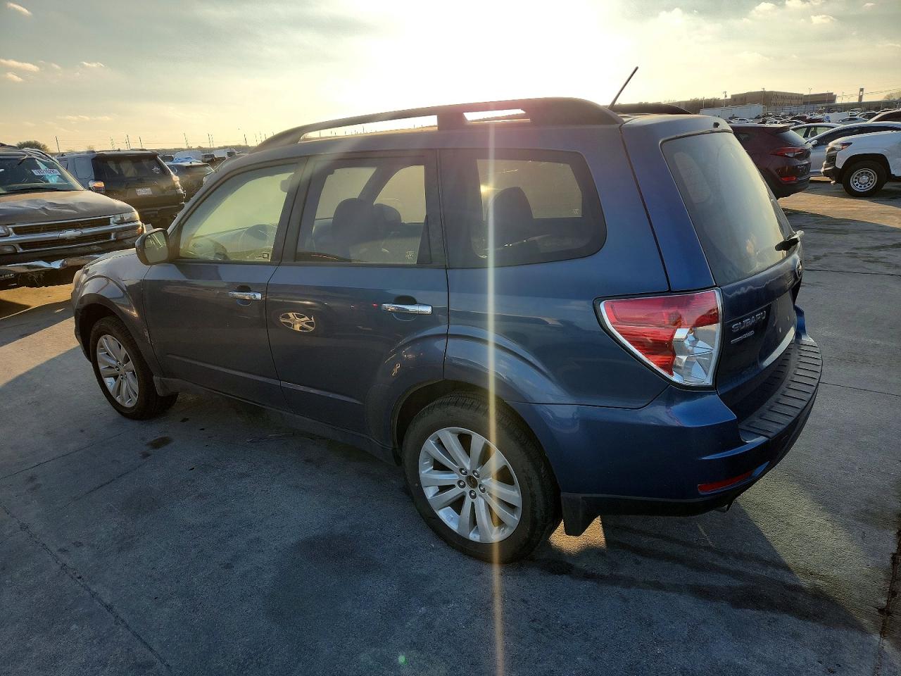 2011 SUBARU FORESTER 2.5X PREMIUM photo 4