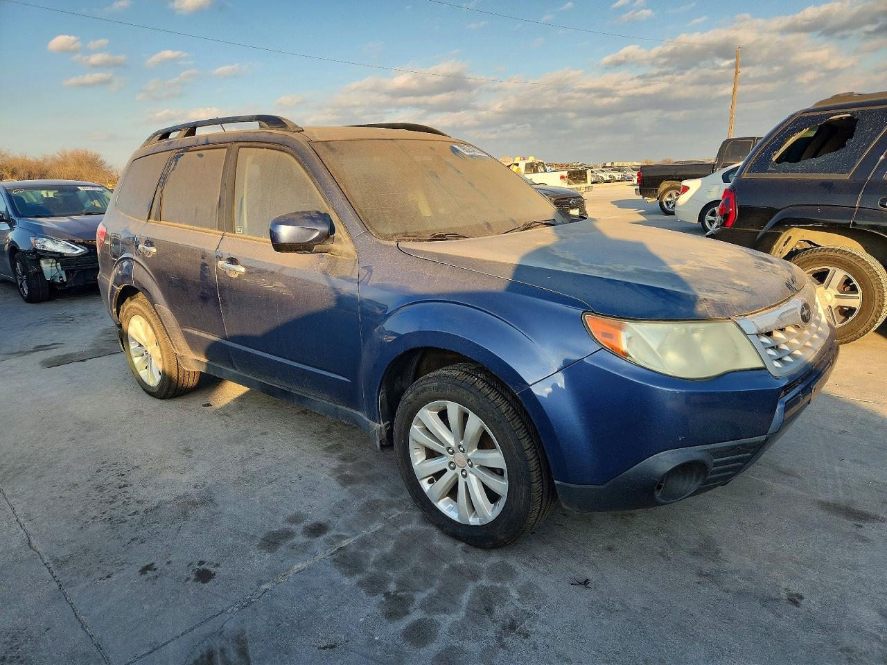 2011 SUBARU FORESTER 2.5X PREMIUM photo 10