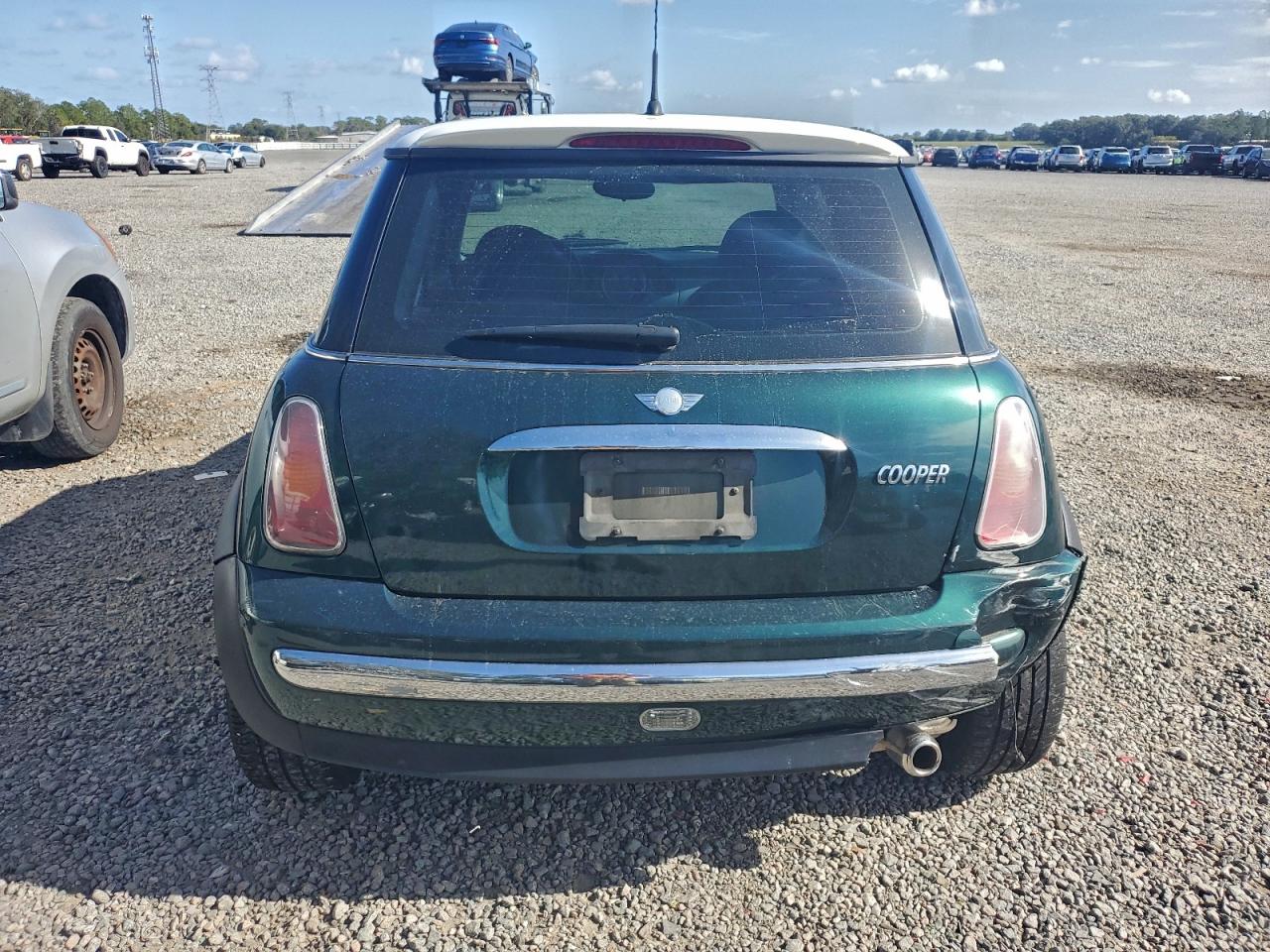 2004 MINI COOPER photo 6