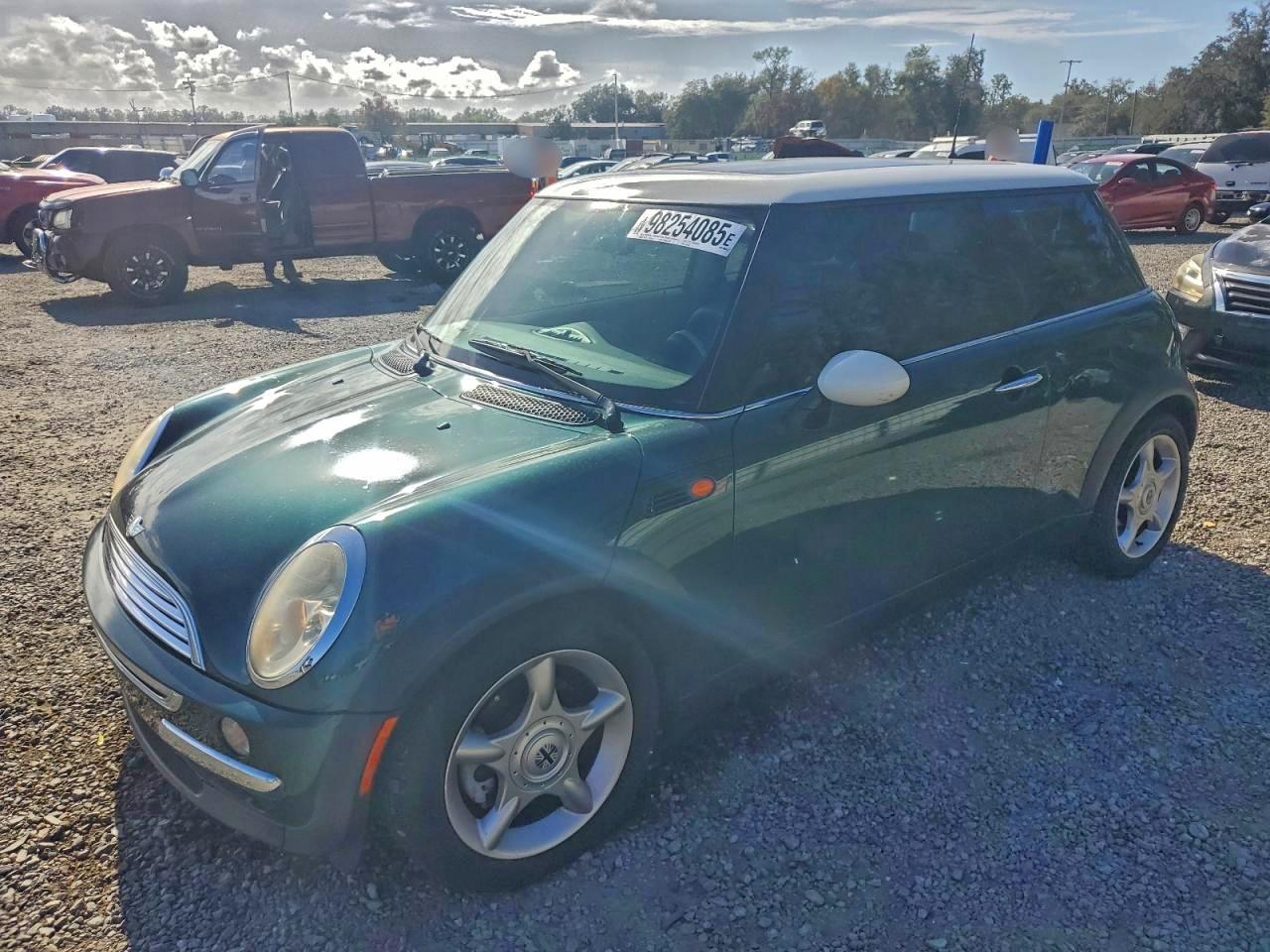 2004 MINI COOPER