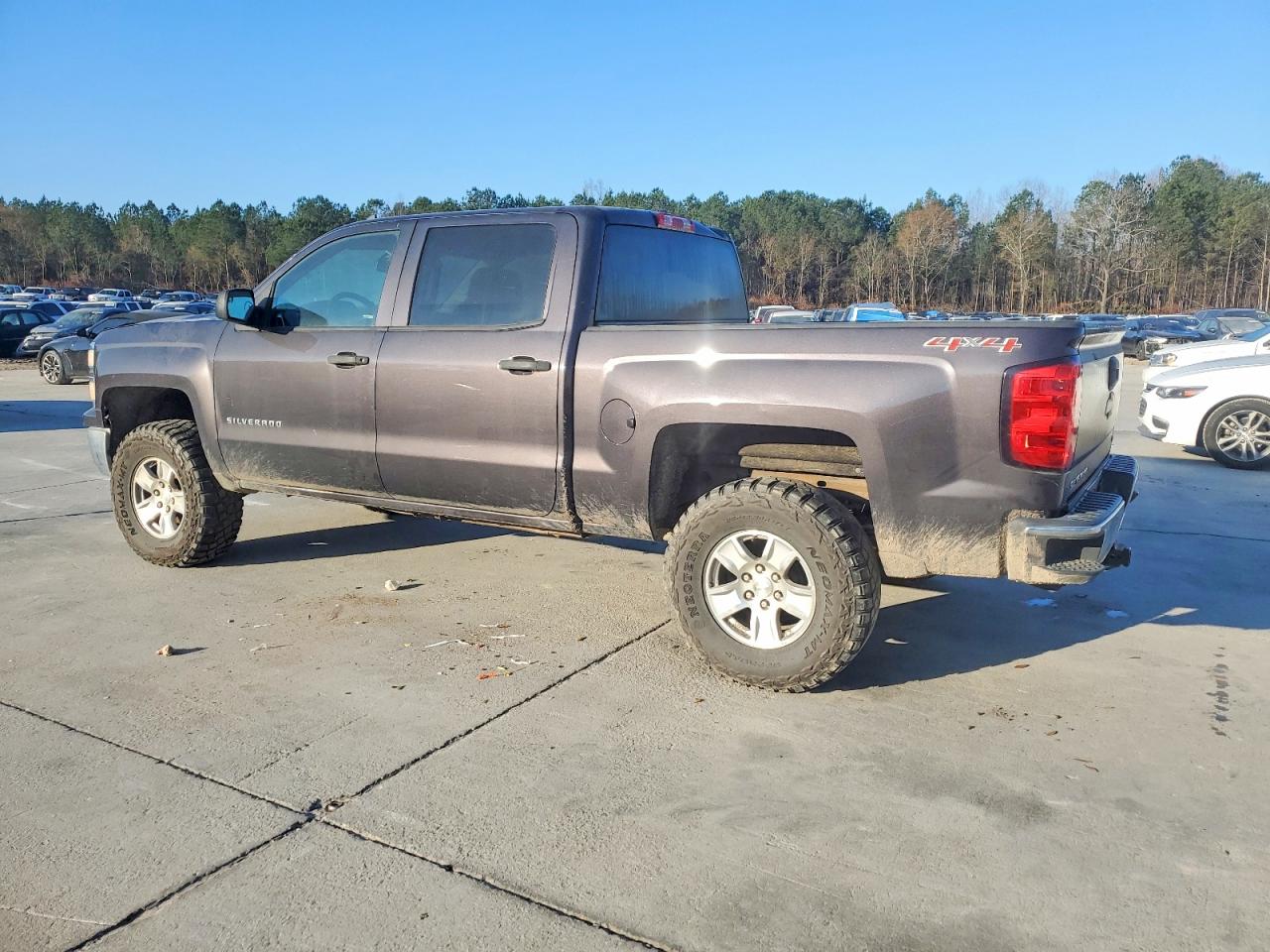 2014 CHEVROLET SILVERADO K1500 LT photo 2