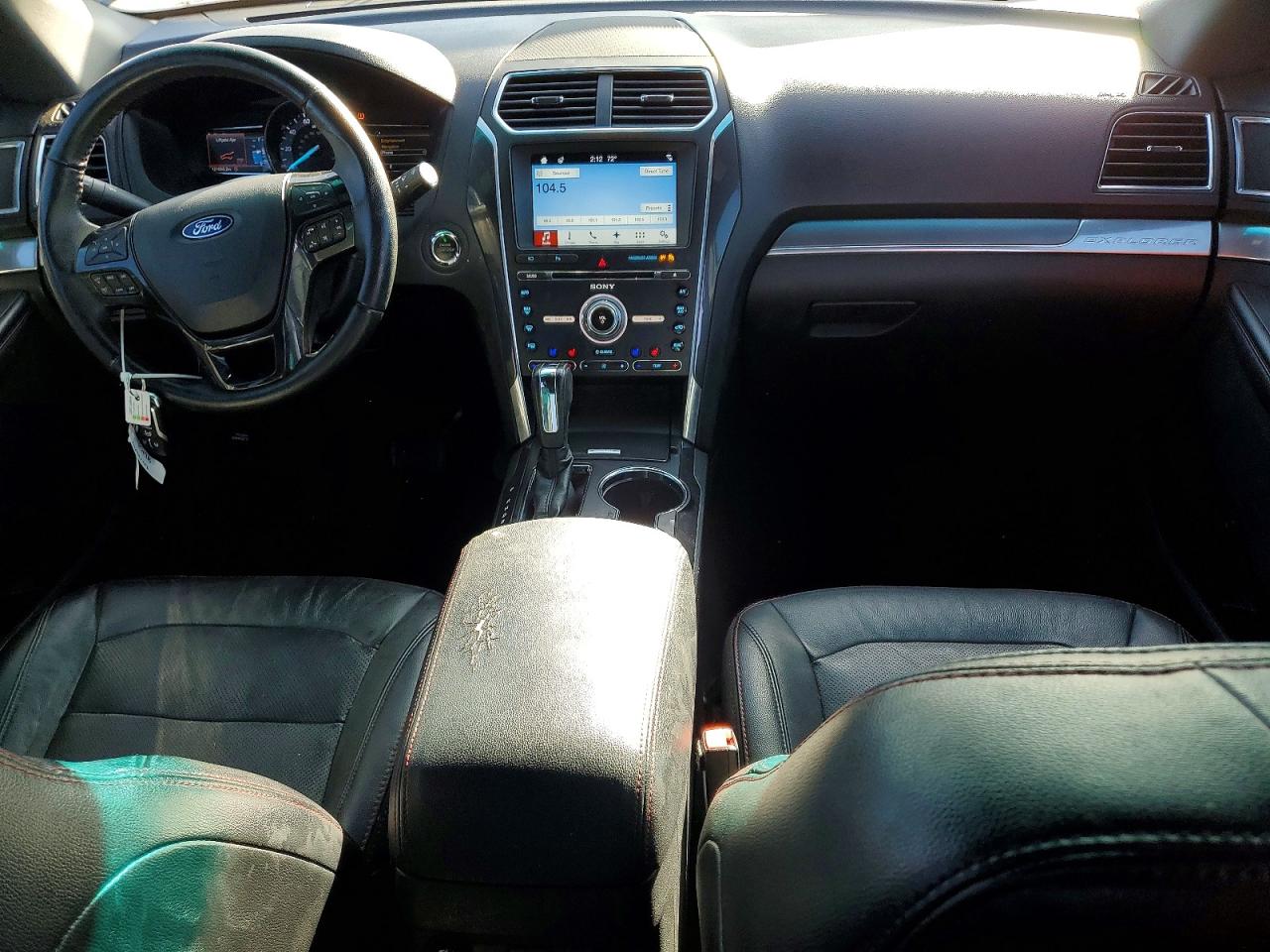 2017 FORD EXPLORER SPORT photo 8