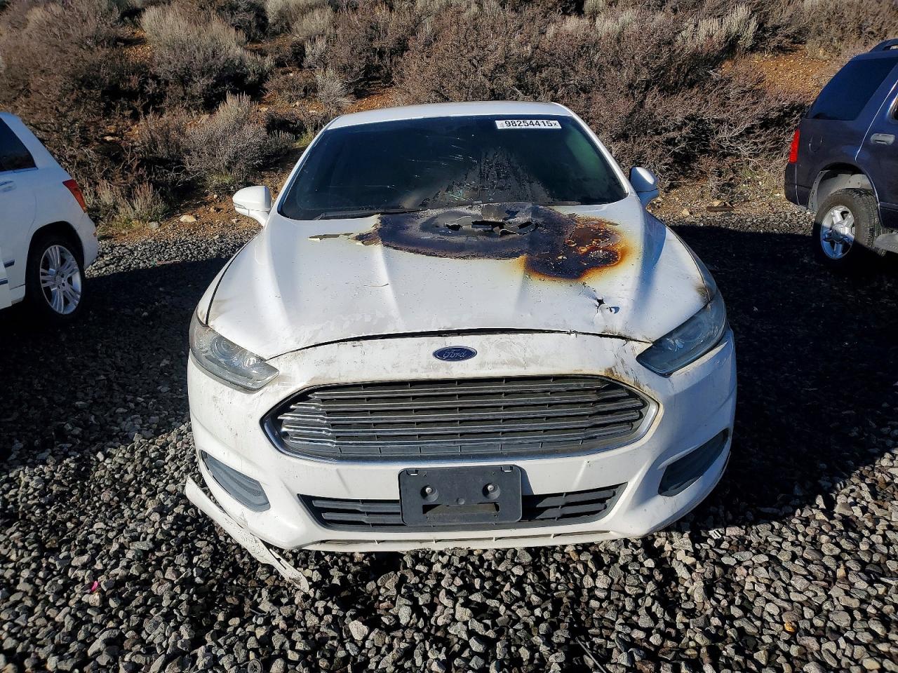 2013 FORD FUSION SE photo 5