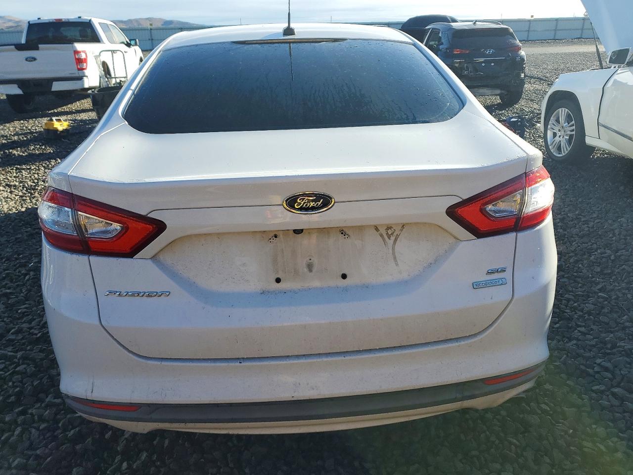 2013 FORD FUSION SE photo 6
