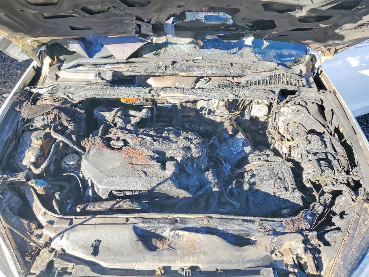 2013 FORD FUSION SE photo 11