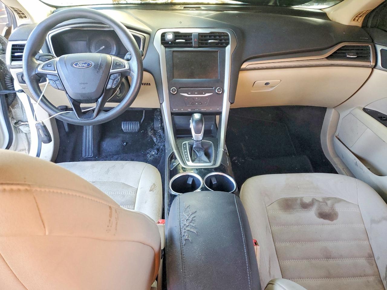 2013 FORD FUSION SE photo 8