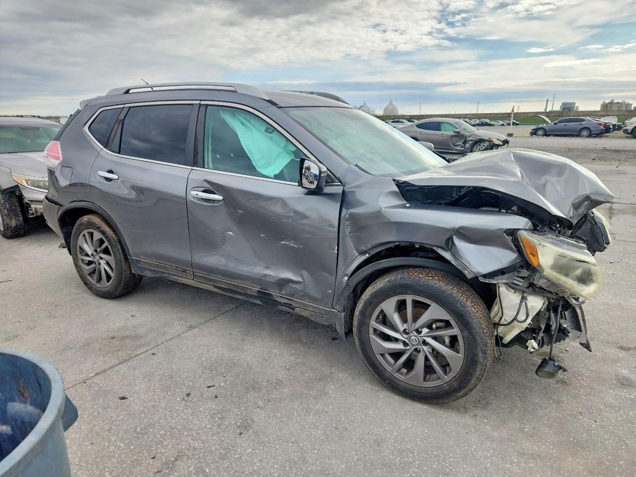 2016 NISSAN ROGUE S photo 4