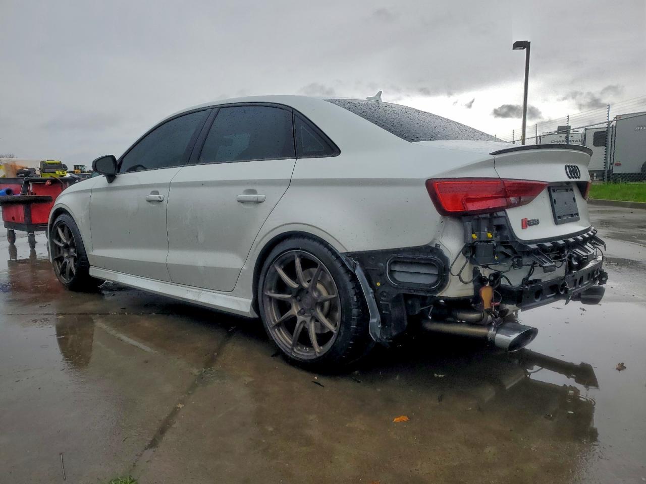 2018 AUDI RS3 photo 2