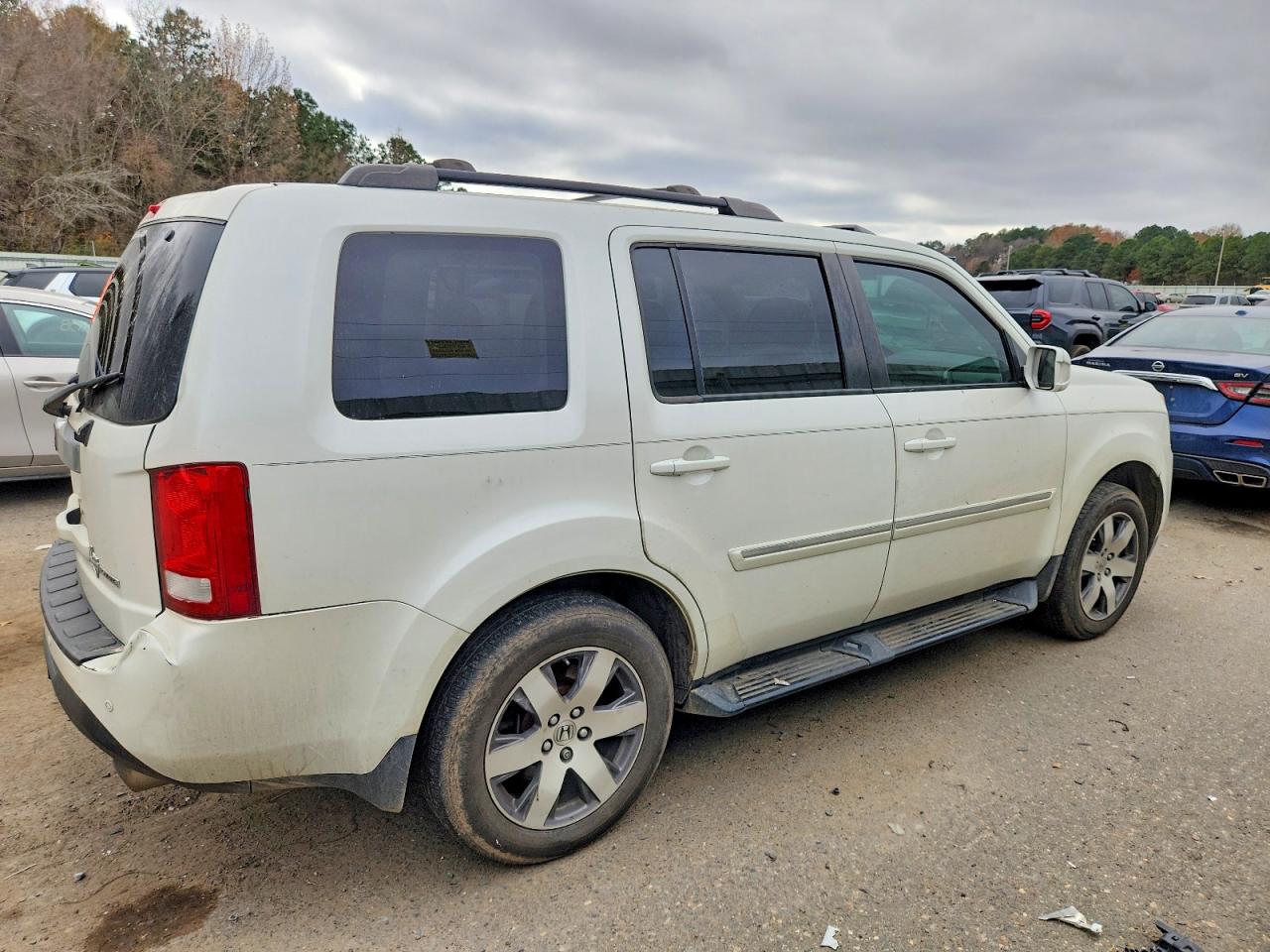 2015 HONDA PILOT TOURING photo 5