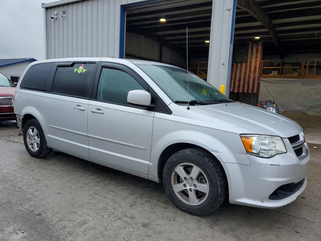 2011 DODGE GRAND CARAVAN MAINSTREET photo 10