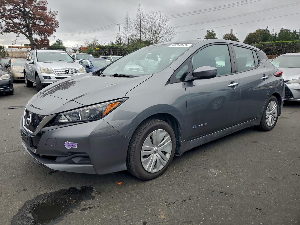 2019 NISSAN LEAF