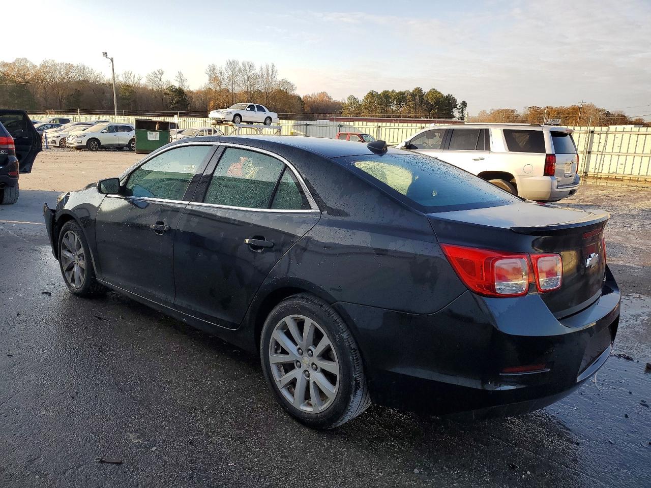 2014 CHEVROLET MALIBU 2LT photo 2