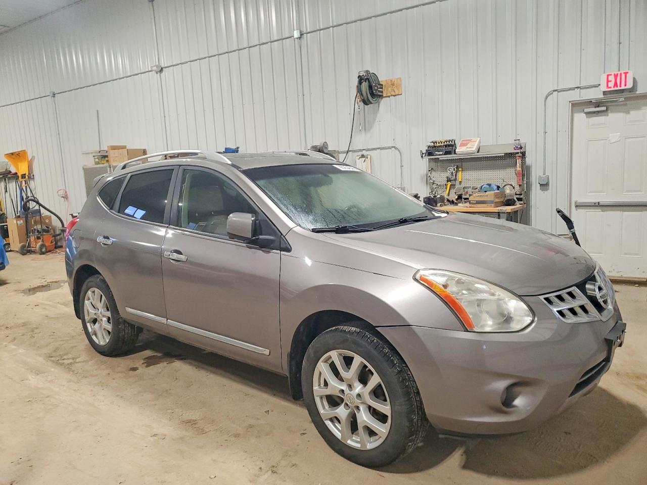 2013 NISSAN ROGUE S photo 7