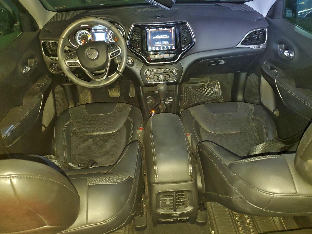 2019 JEEP CHEROKEE LIMITED photo 8