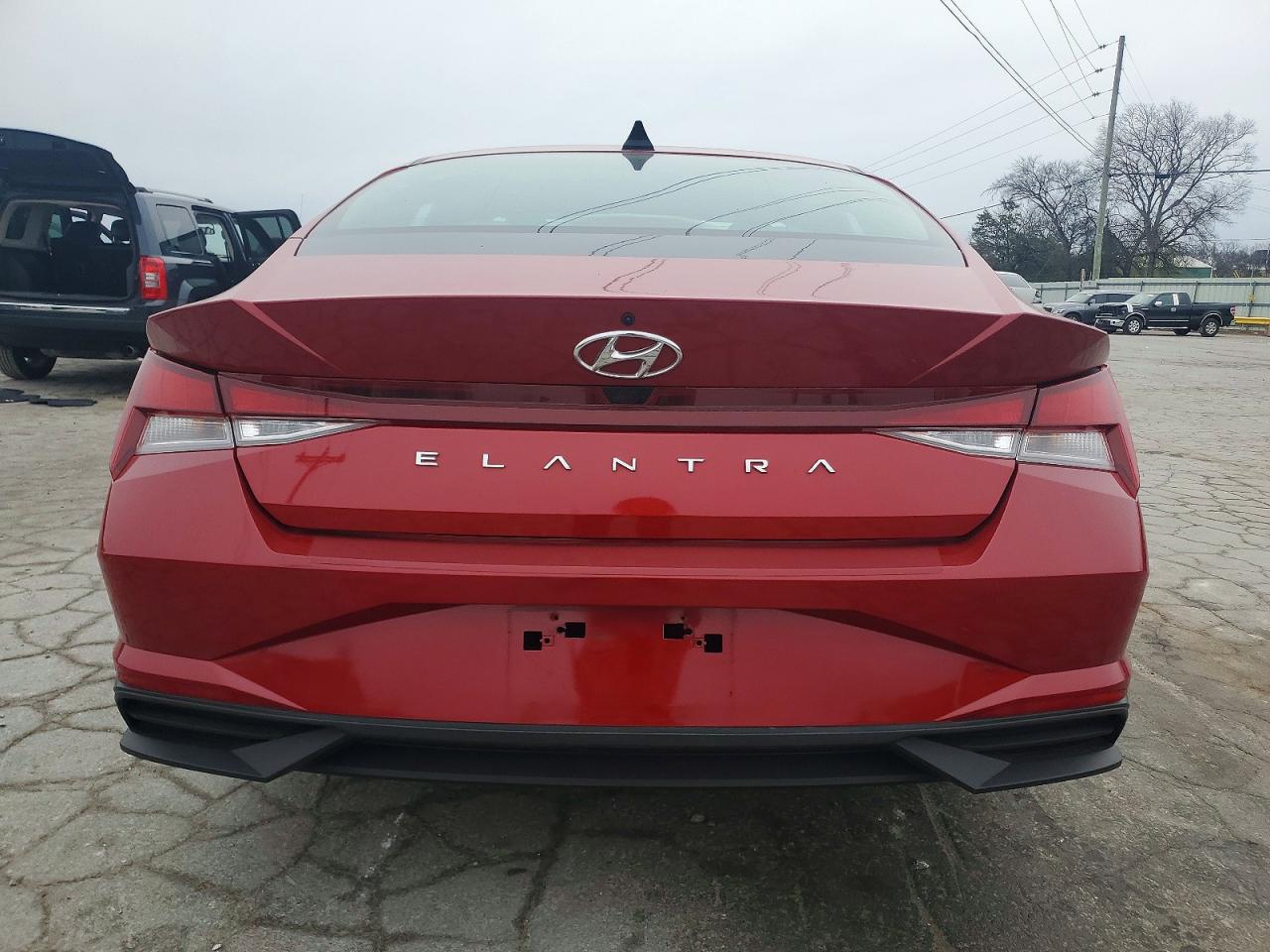 2023 HYUNDAI ELANTRA SEL photo 6