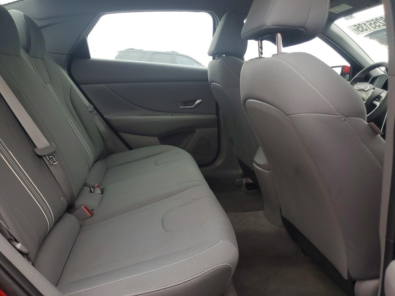 2023 HYUNDAI ELANTRA SEL photo 10