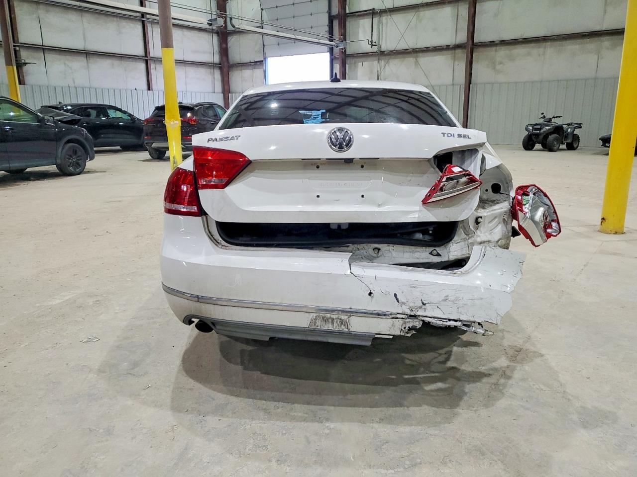 2014 VOLKSWAGEN PASSAT SEL photo 6