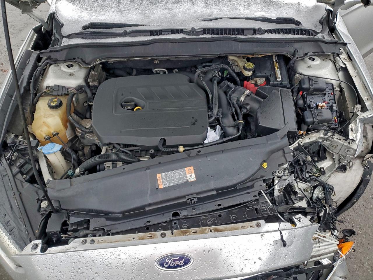 2014 FORD FUSION SE photo 11