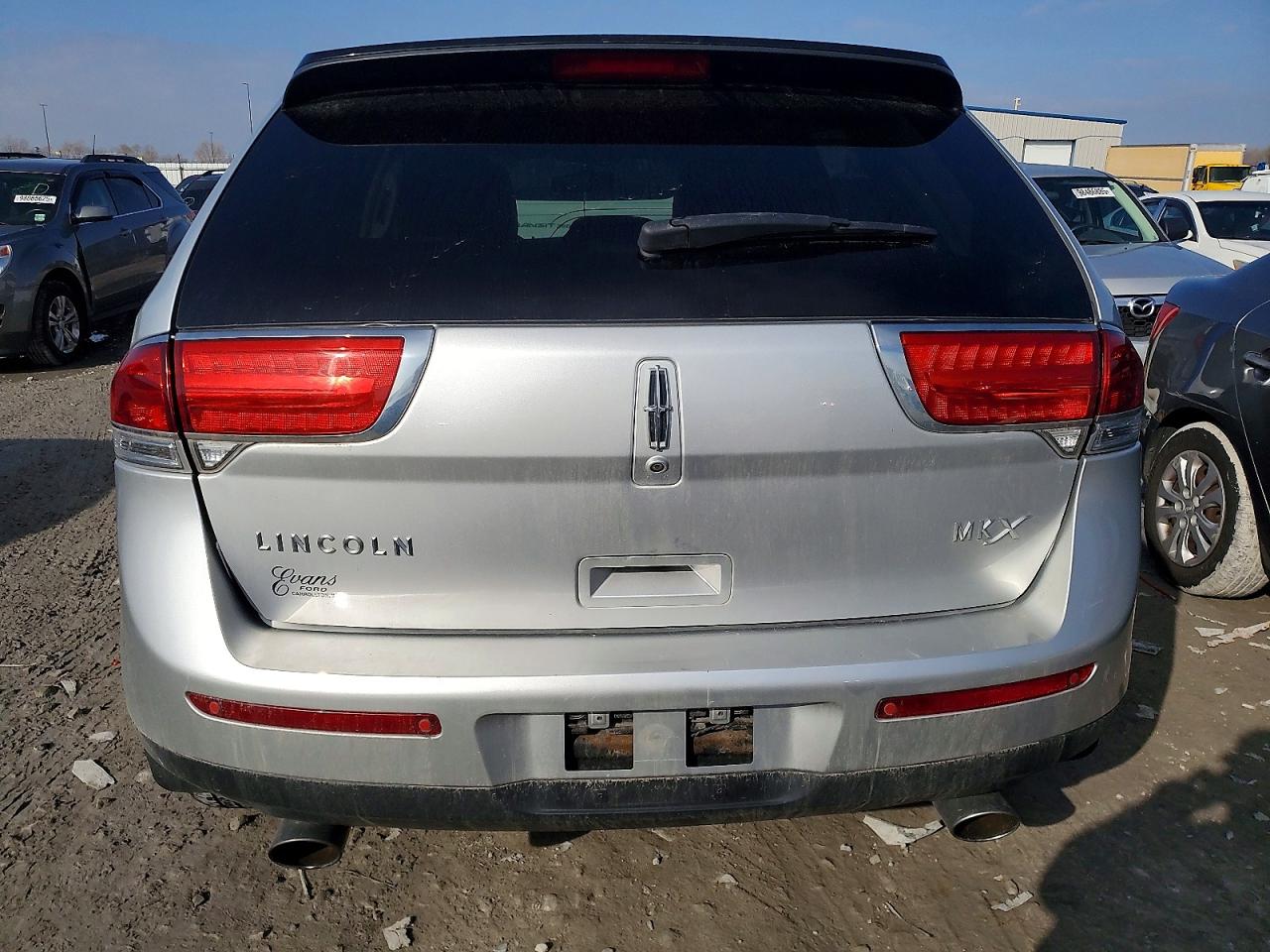 2014 LINCOLN TOWNHOUSE MKX photo 6