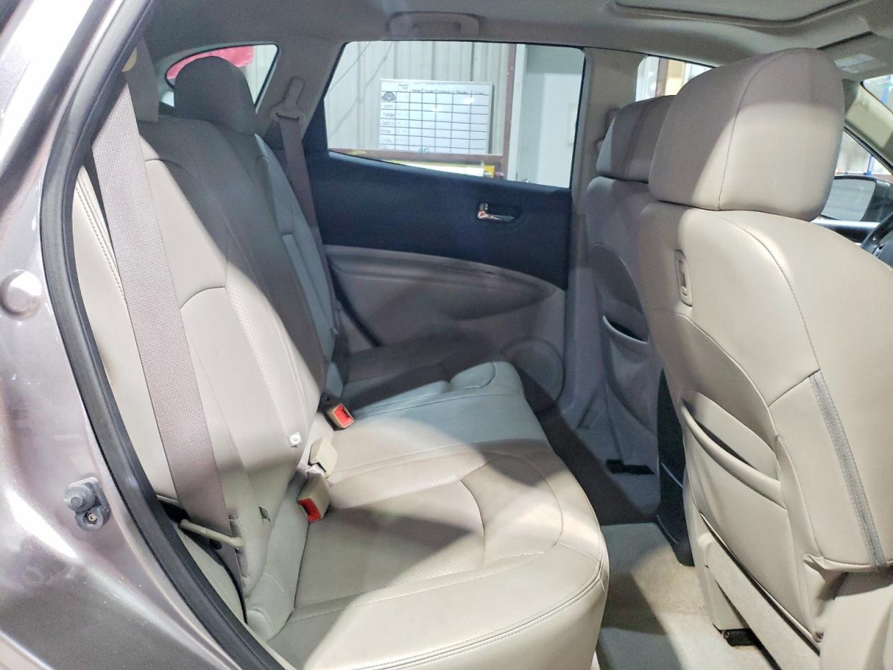 2011 NISSAN ROGUE S photo 11