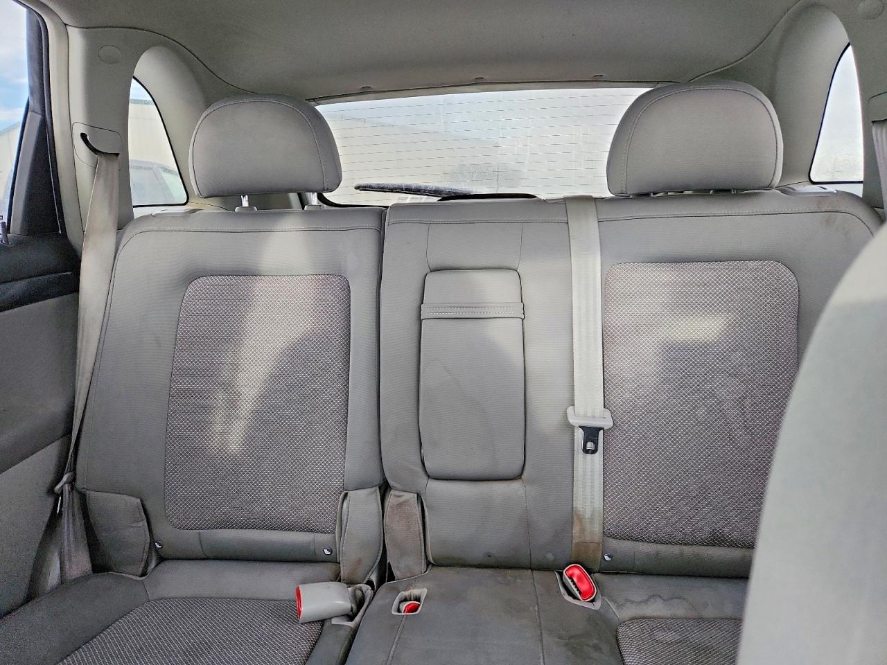 2008 SATURN VUE XR photo 10