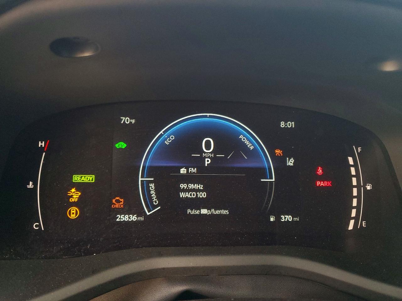 2025 TOYOTA CAMRY XSE photo 9