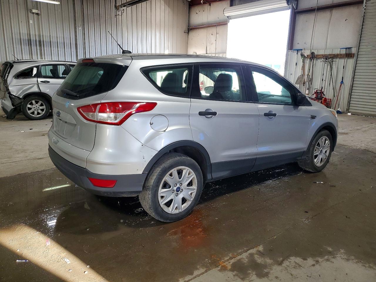 2015 FORD ESCAPE S photo 3