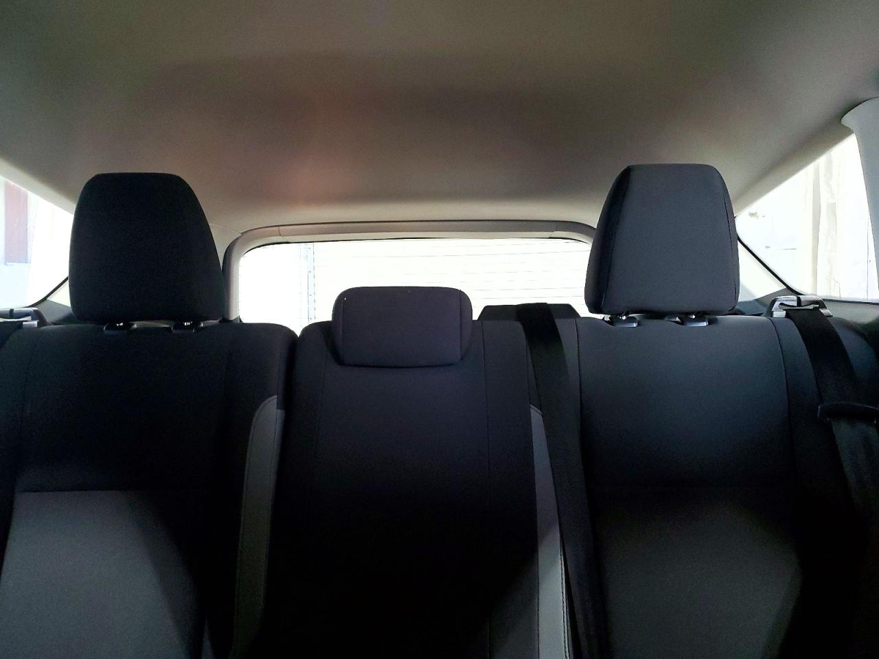 2015 FORD ESCAPE S photo 10