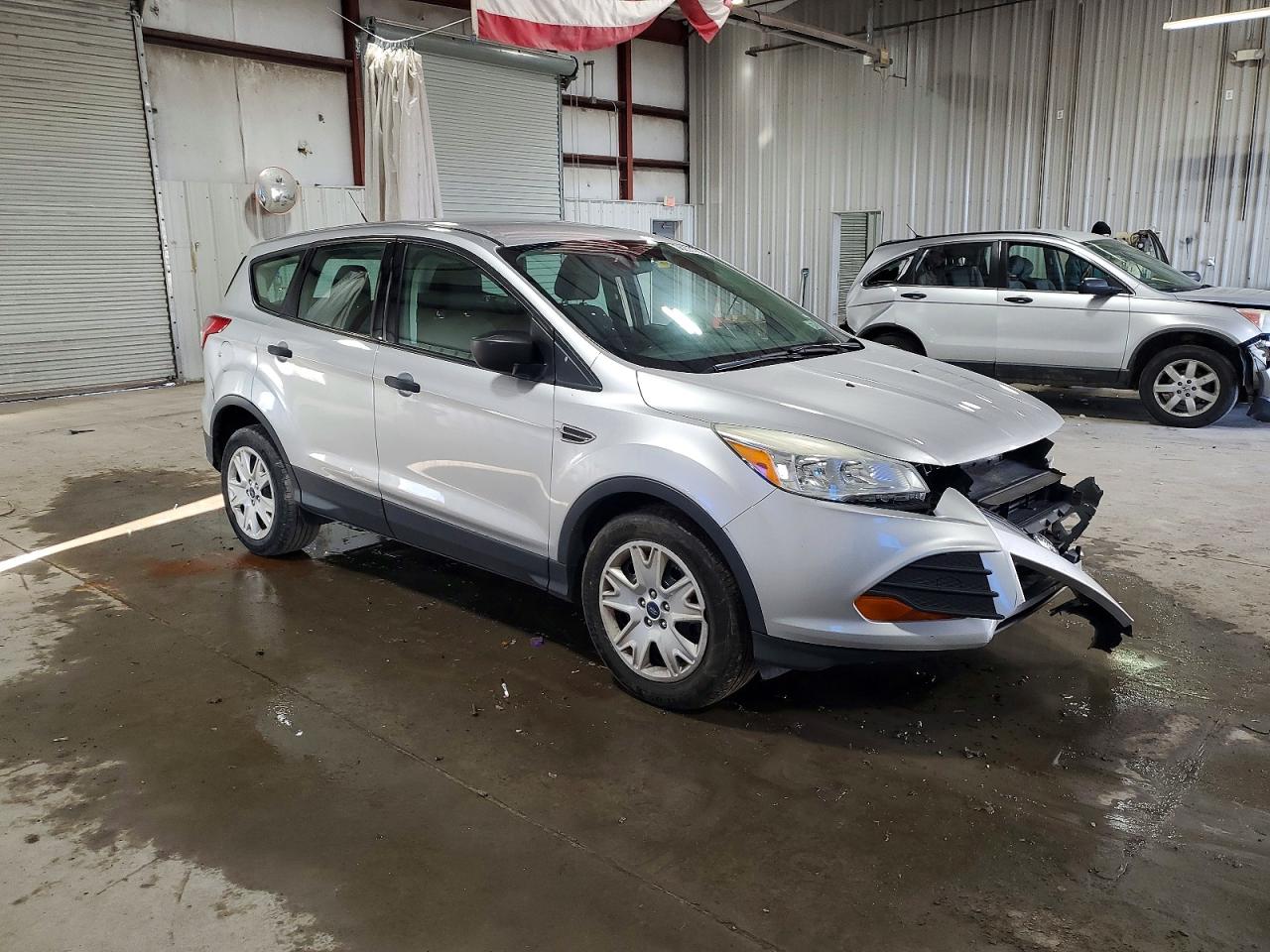2015 FORD ESCAPE S photo 4