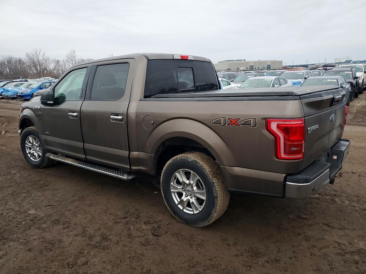 2017 FORD F150 SUPERCREW photo 2