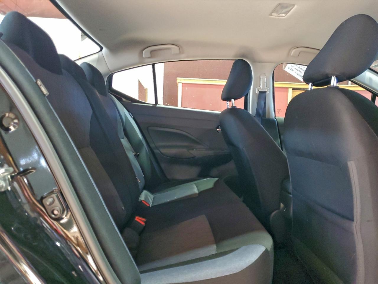 2025 NISSAN VERSA SV photo 10