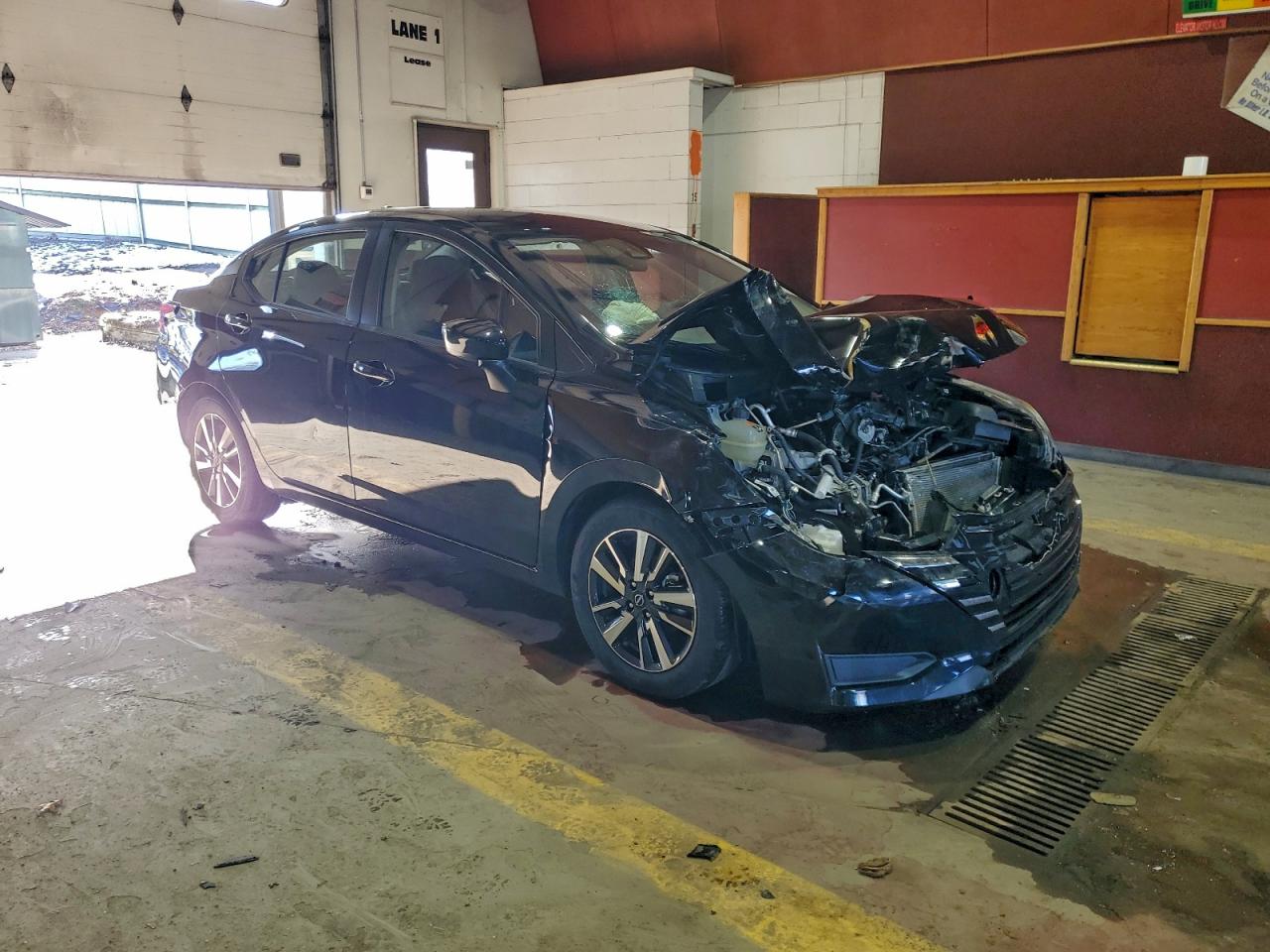 2025 NISSAN VERSA SV photo 4