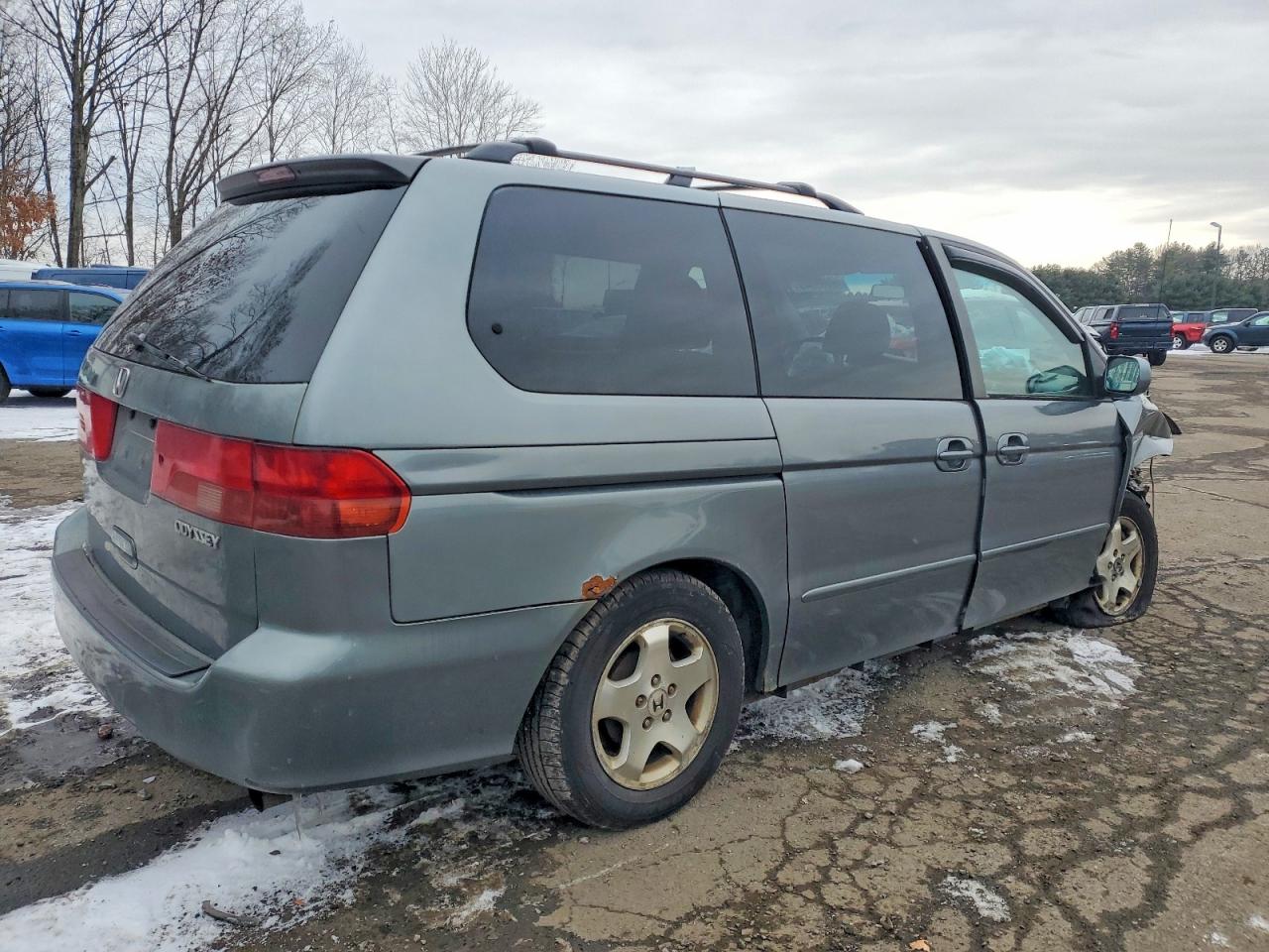 2001 HONDA ODYSSEY EX photo 3
