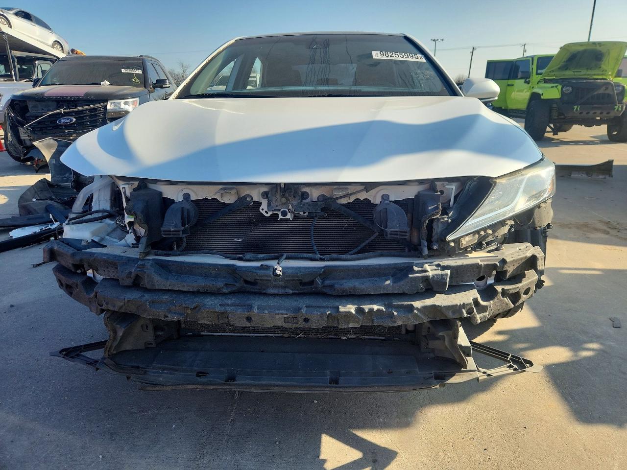2020 TOYOTA CAMRY XSE photo 5