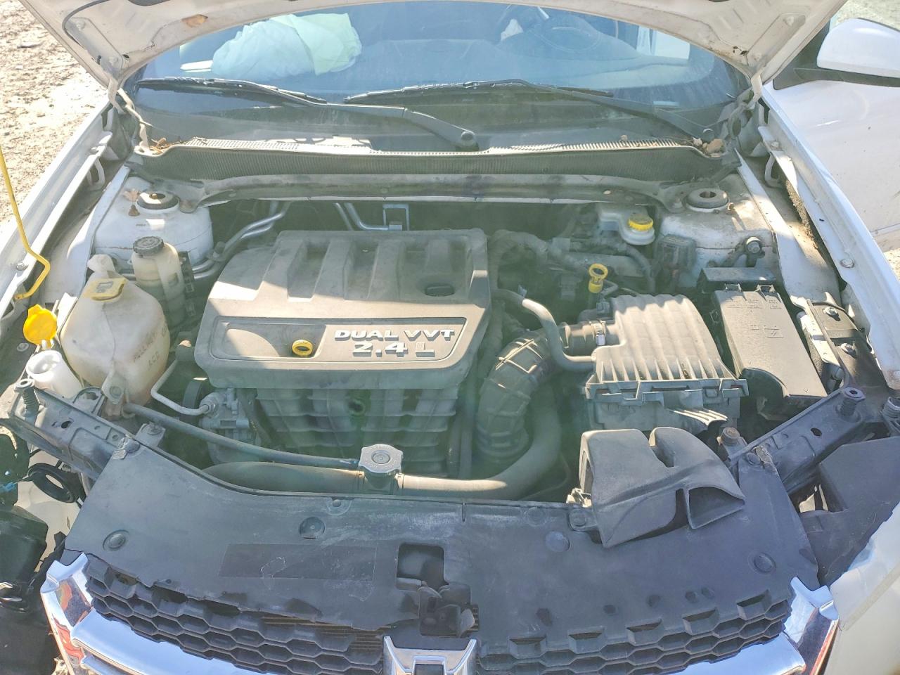 2012 DODGE AVENGER SXT photo 21