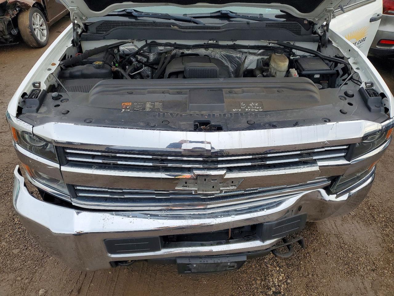 2017 CHEVROLET SILVERADO K2500 HEAVY DUTY photo 21