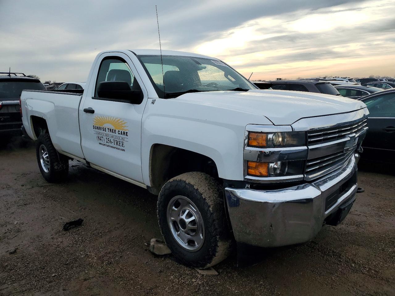2017 CHEVROLET SILVERADO K2500 HEAVY DUTY photo 7