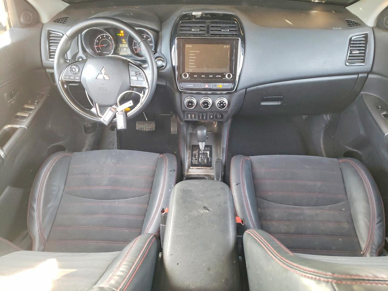 2022 MITSUBISHI OUTLANDER SPORT ES photo 8