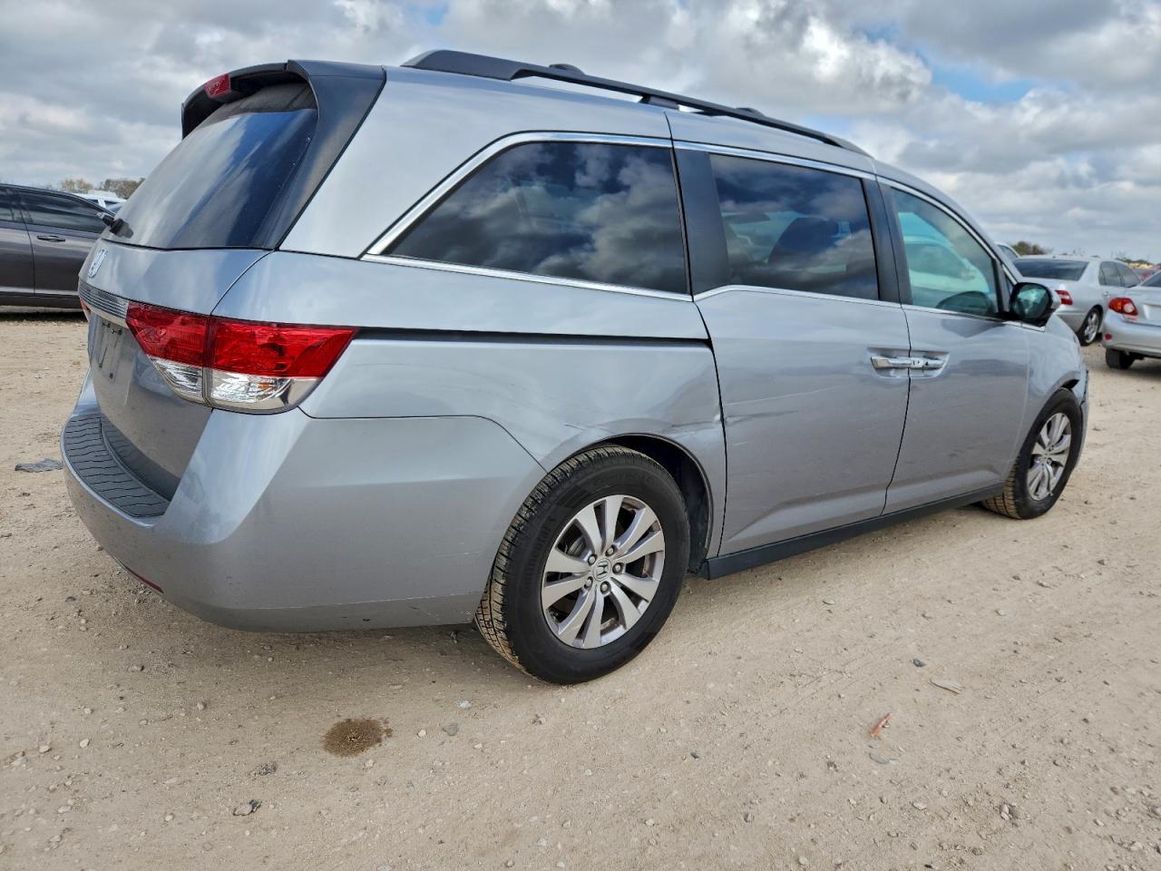 2016 HONDA ODYSSEY EXL photo 3