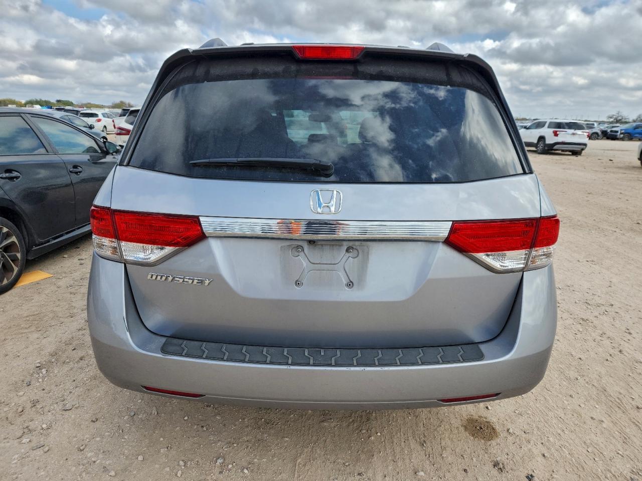 2016 HONDA ODYSSEY EXL photo 6