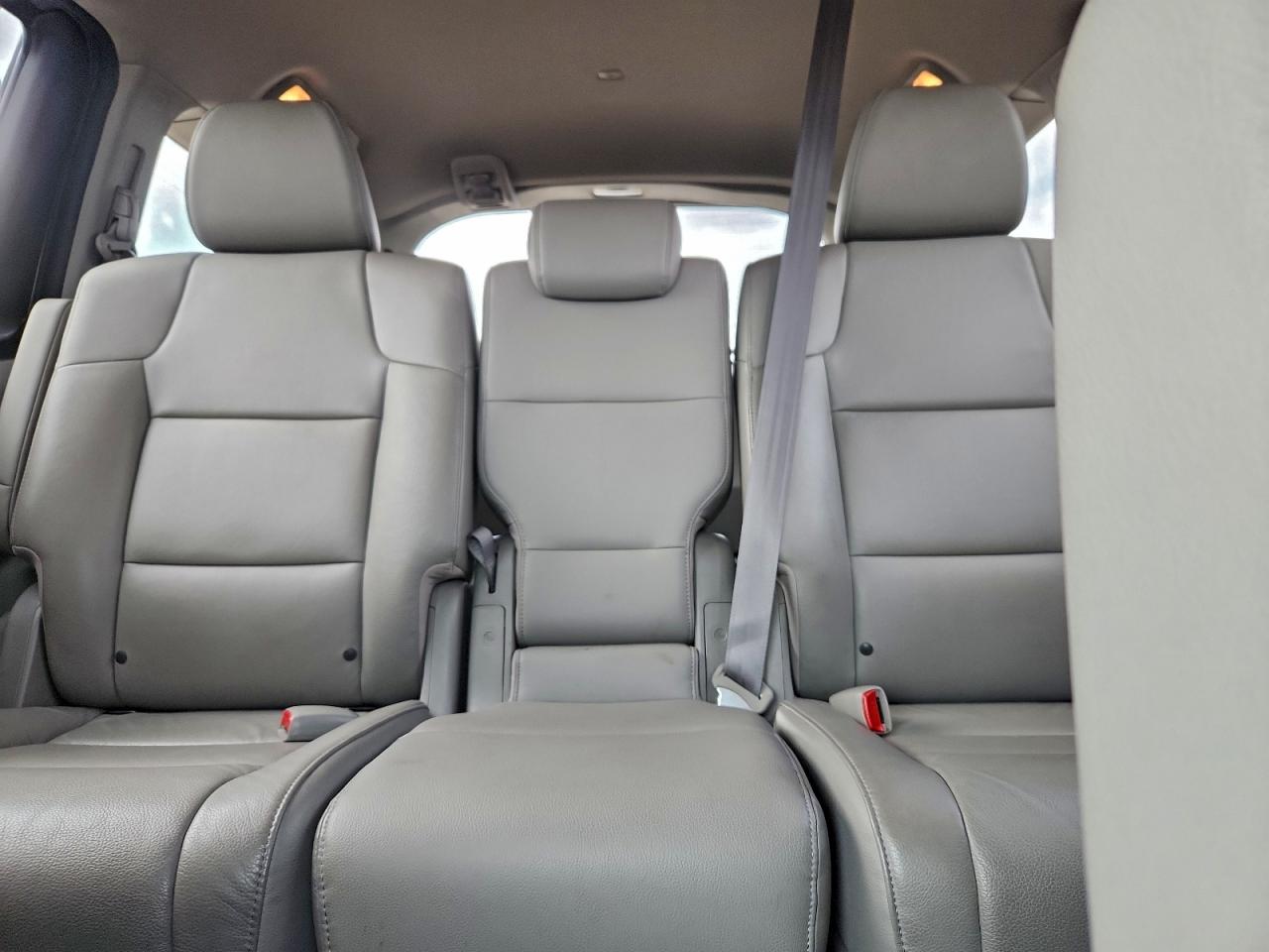 2016 HONDA ODYSSEY EXL photo 10