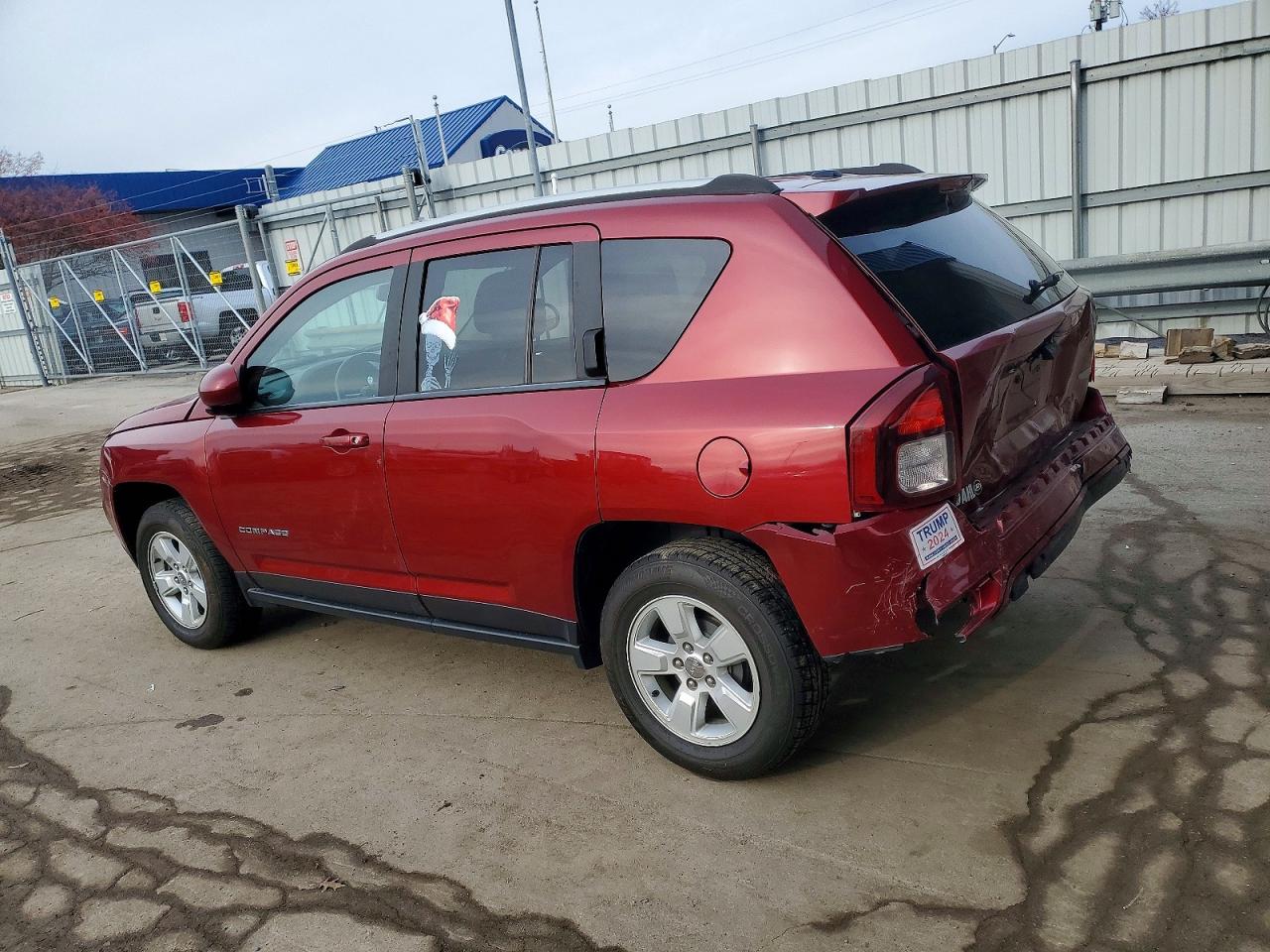 2017 JEEP COMPASS LATITUDE photo 2