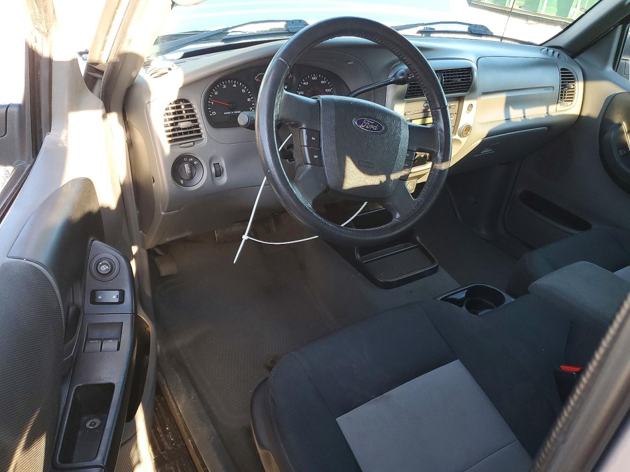 2010 FORD RANGER SUPER CAB photo 8