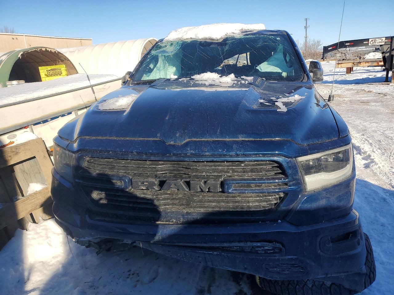 2023 RAM 1500 SPORT photo 5