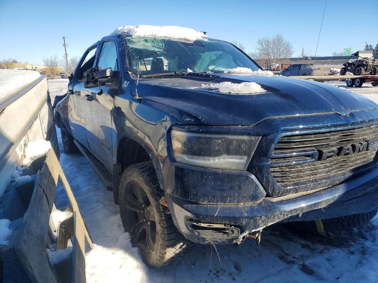 2023 RAM 1500 SPORT photo 4