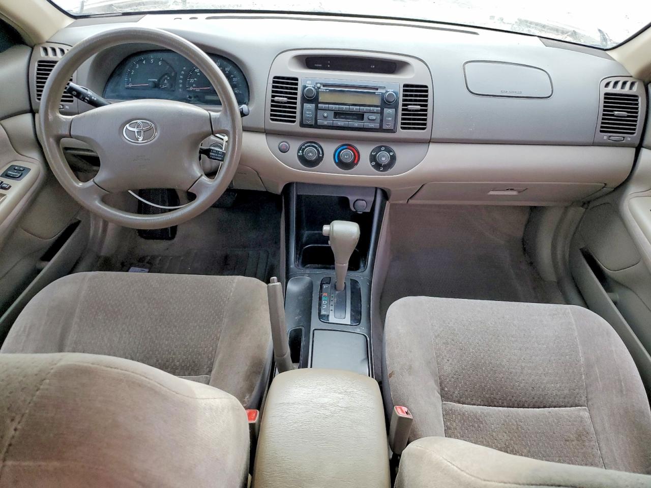 2003 TOYOTA CAMRY LE photo 8