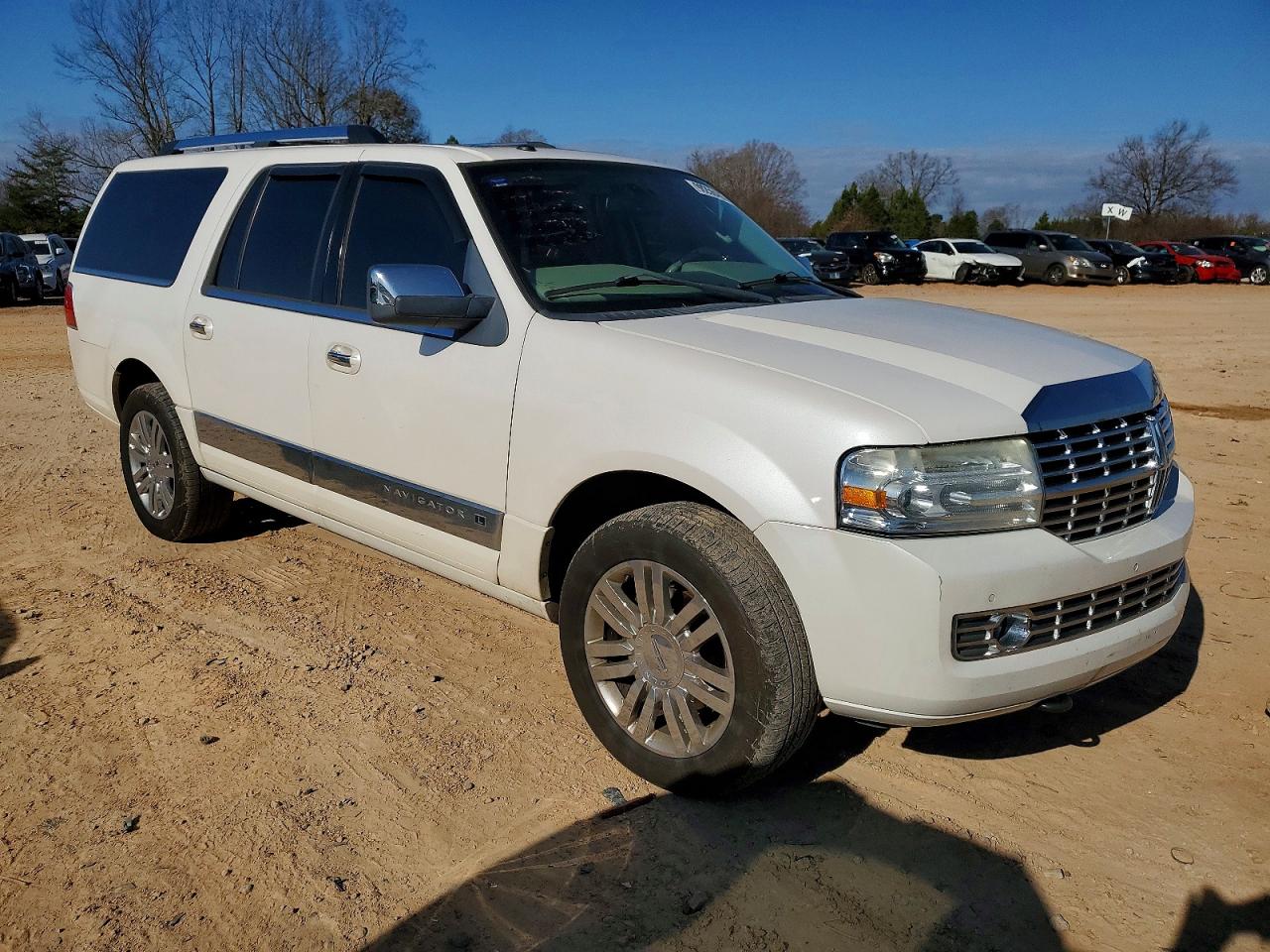 2012 LINCOLN NAVIGATOR L photo 4