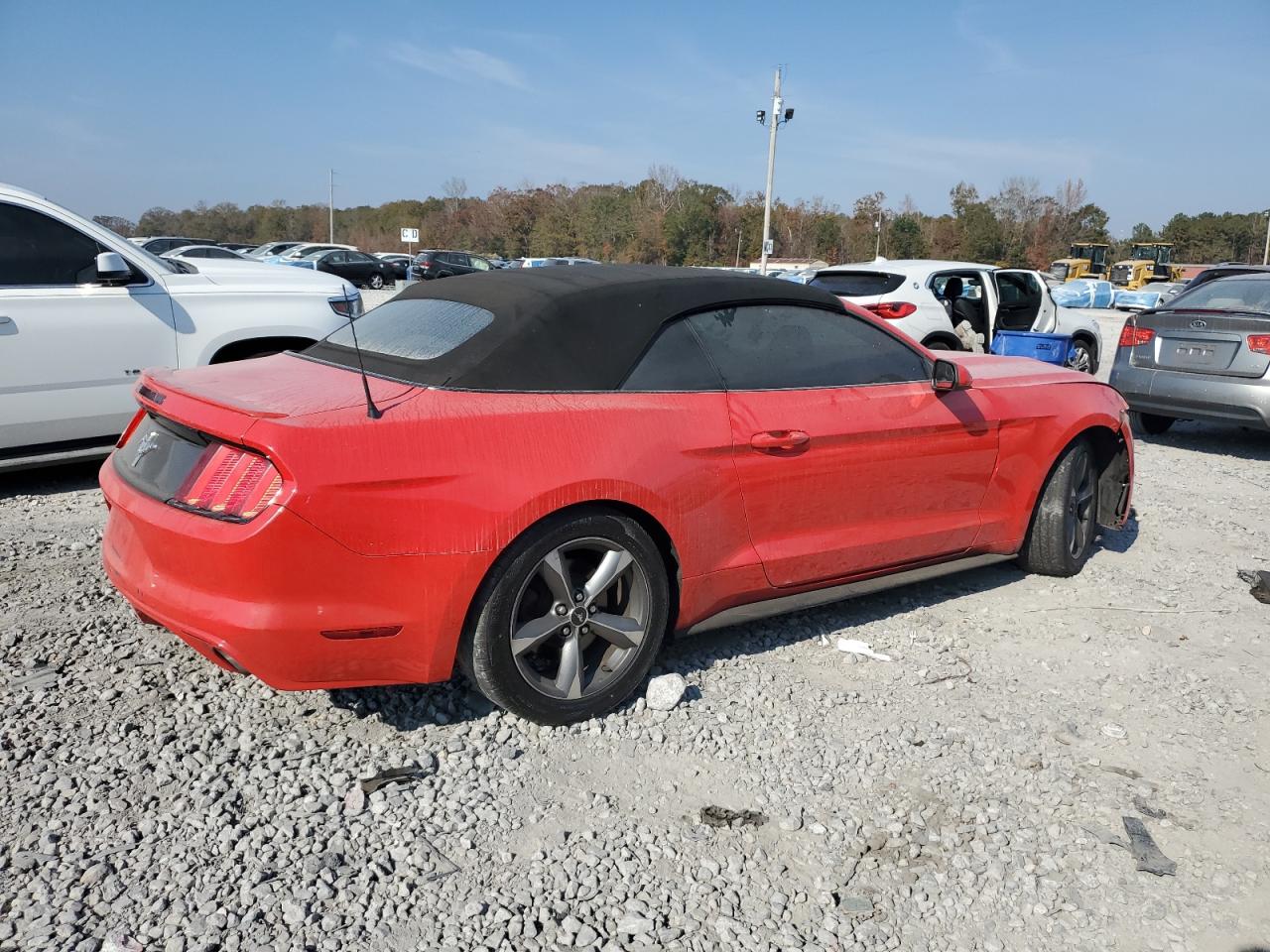 2015 FORD MUSTANG photo 5