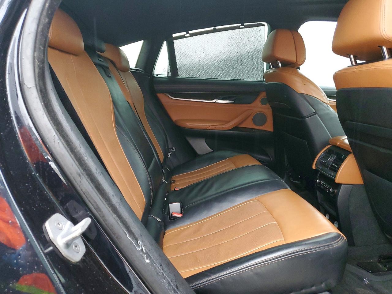 2015 BMW X6 XDRIVE50I photo 11