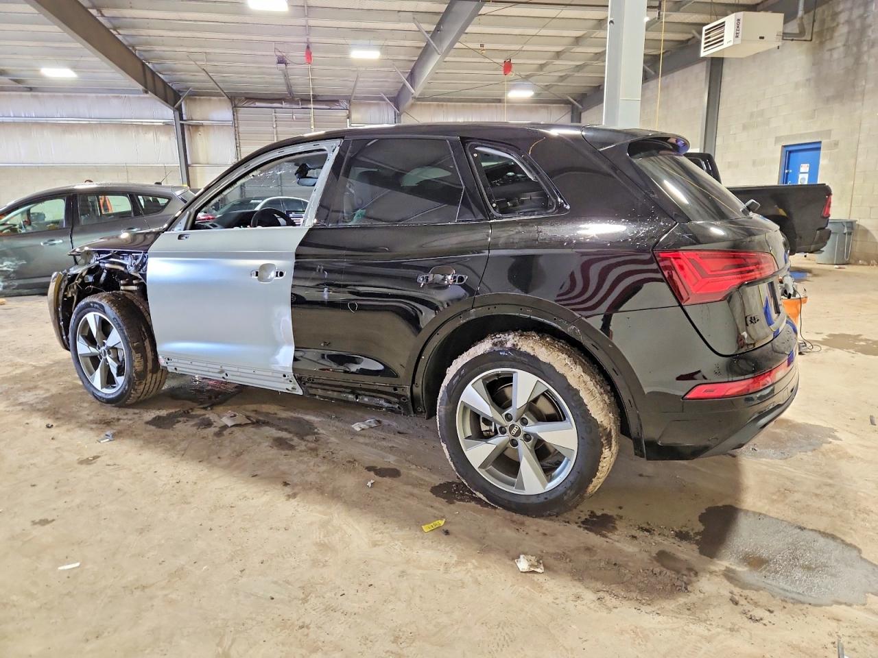 2024 AUDI Q5 PREMIUM PLUS 40 photo 2